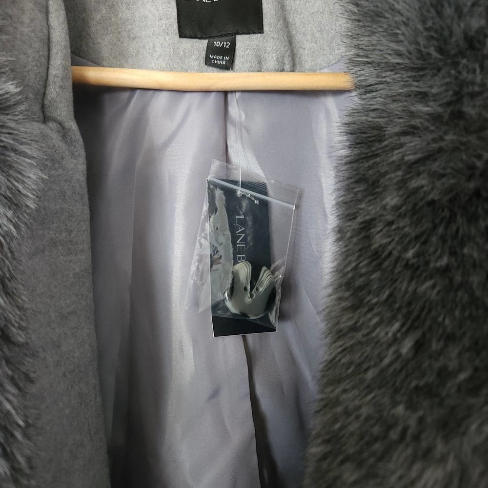 Lane Bryant Grey Full Length Trench Coat with Faux Fur Trim Size 10/12 - Picture 11 of 12